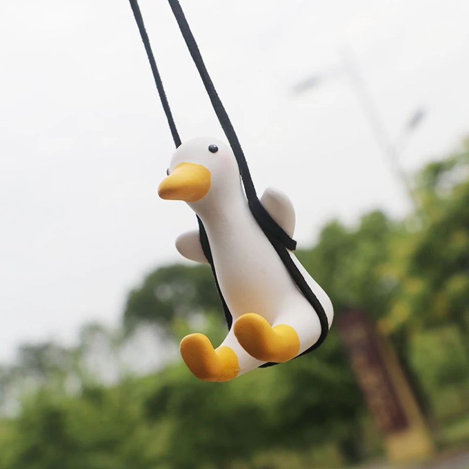 Swinging Car Duck